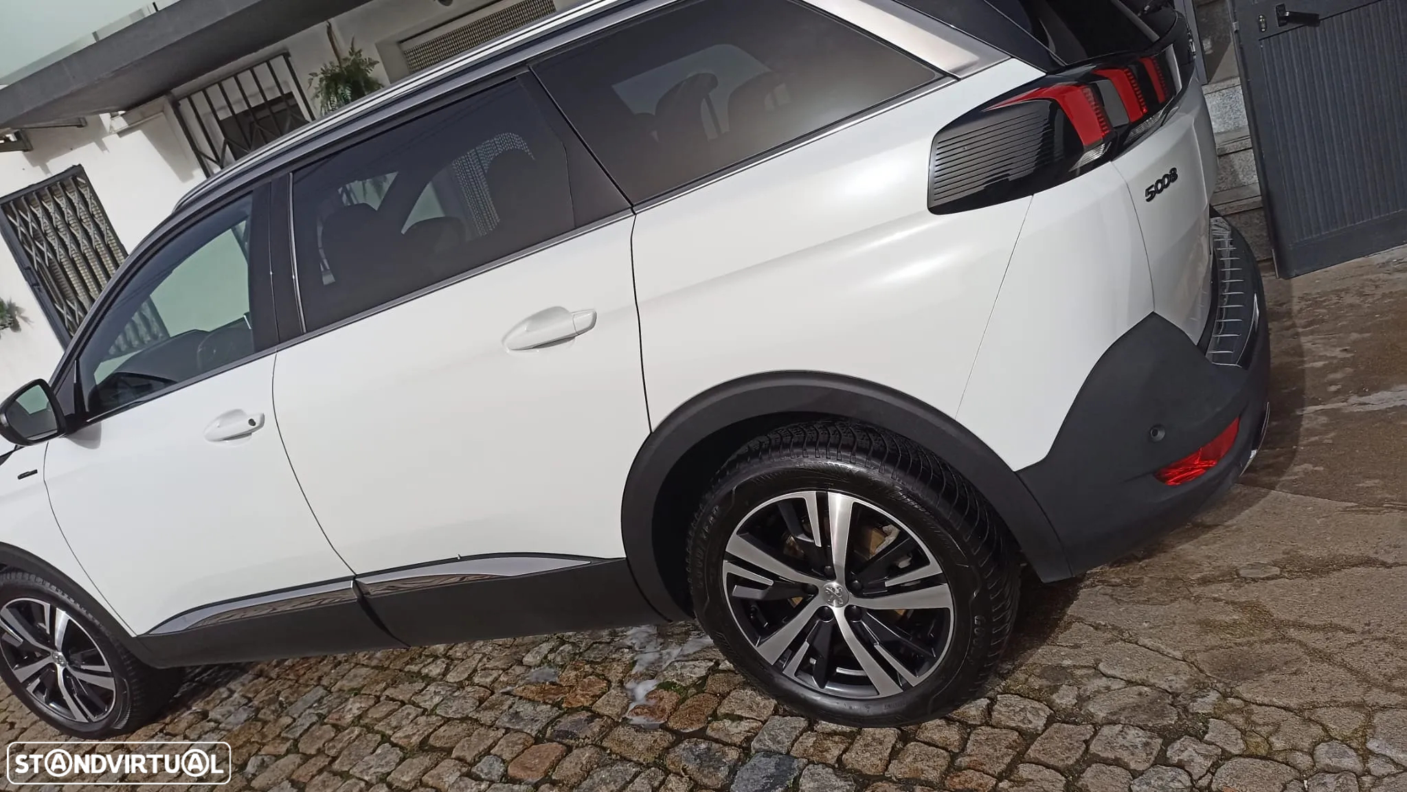 Peugeot 5008 1.5 BlueHDi Active - 2