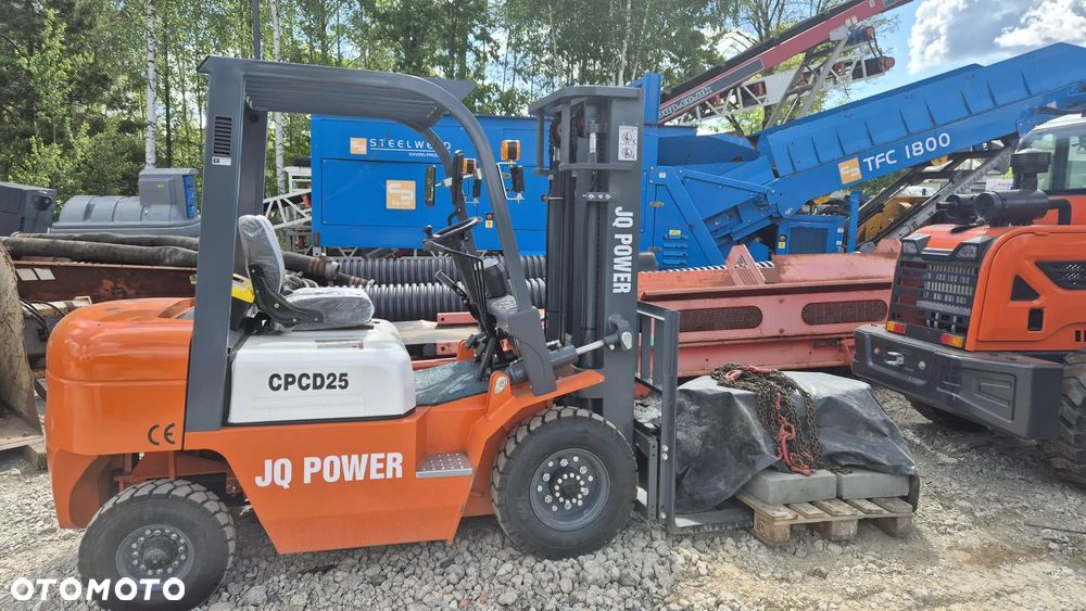 Manitou NOWY WÓZEK WIDŁOWY CPCD 25 DIESEL - 5