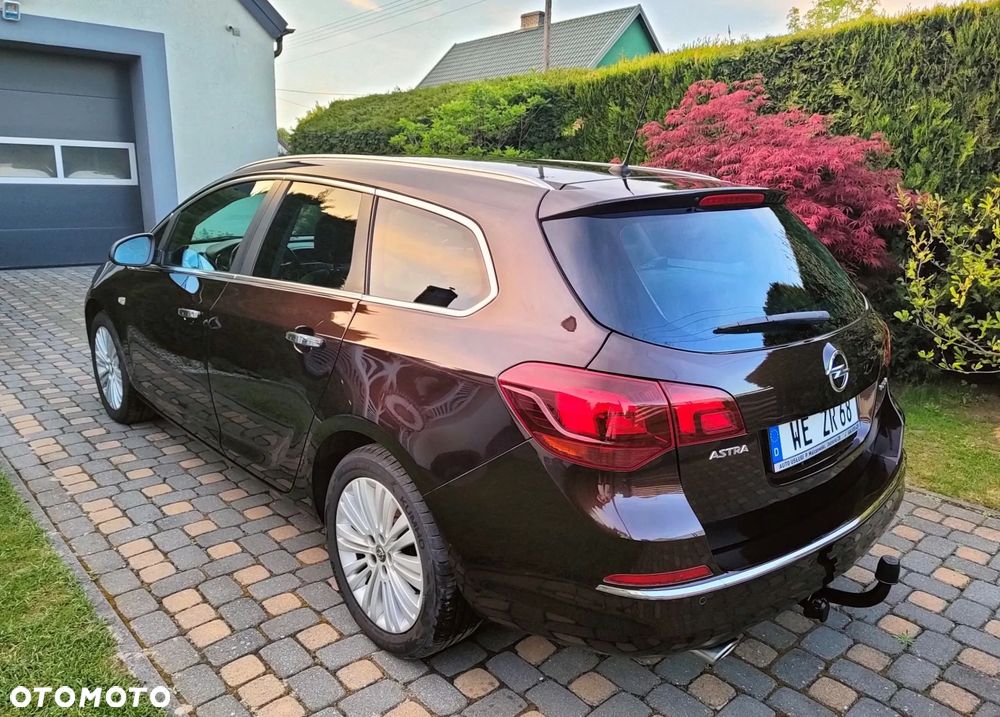 Opel Astra 1.4 Turbo - 4