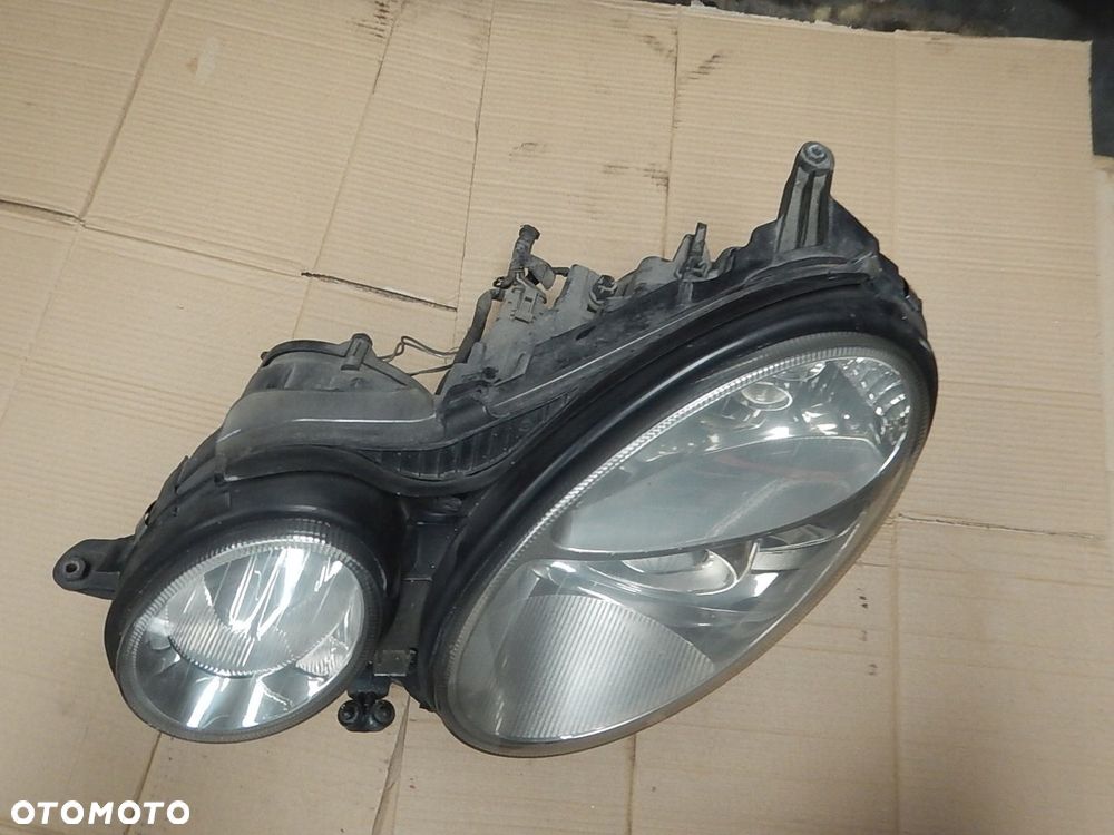 LAMPA LEWA PRZOD MERCEDES E W211 XENON KPL EUROPA - 5