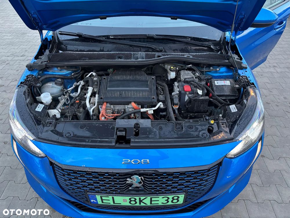 Peugeot 208 Allure Pack - 13