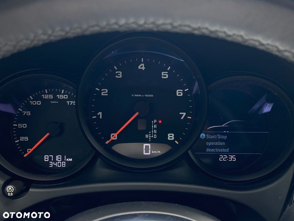 Porsche Macan Standard - 18