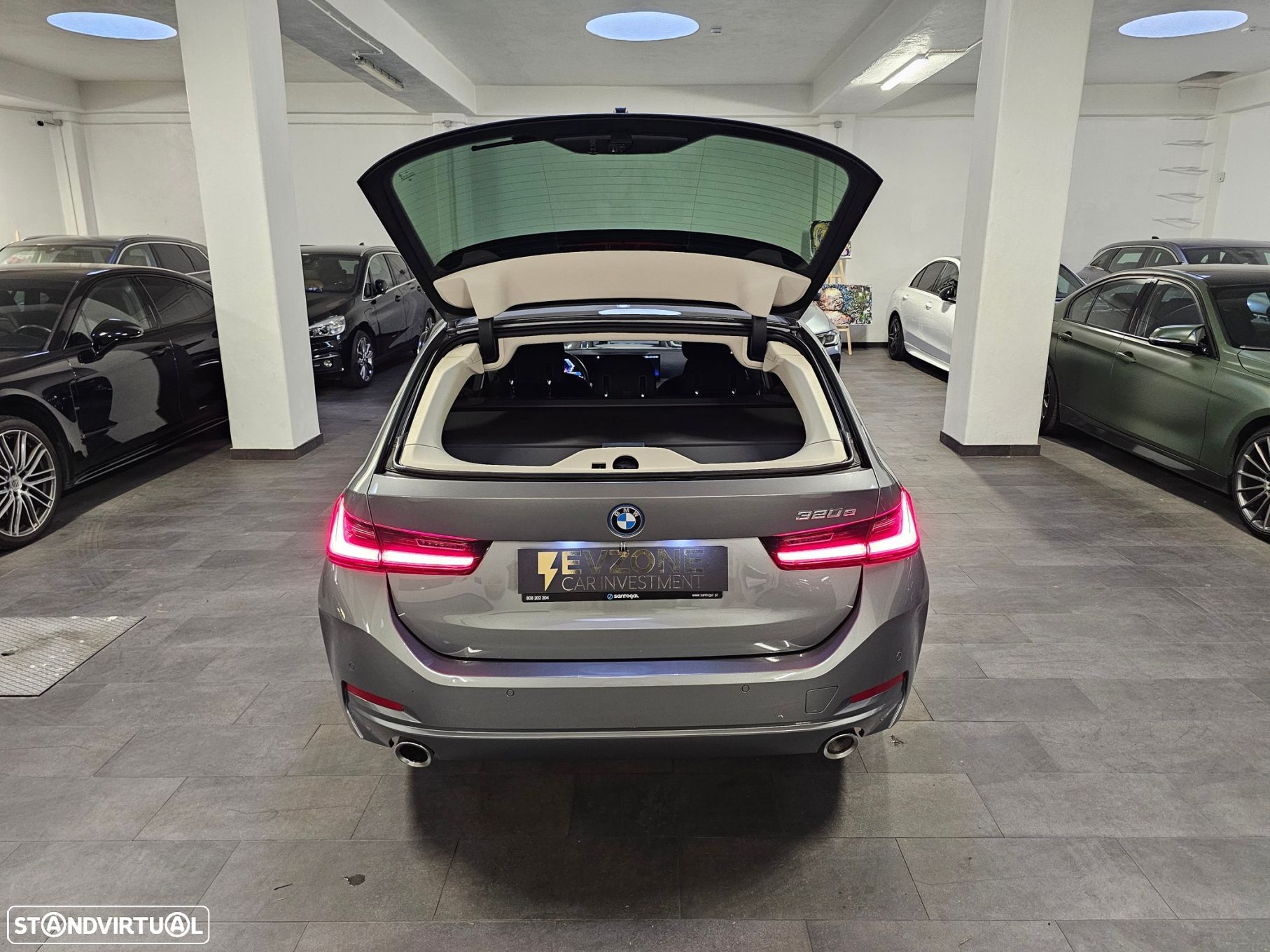 BMW 320 e Touring Corporate Edition Auto - 28