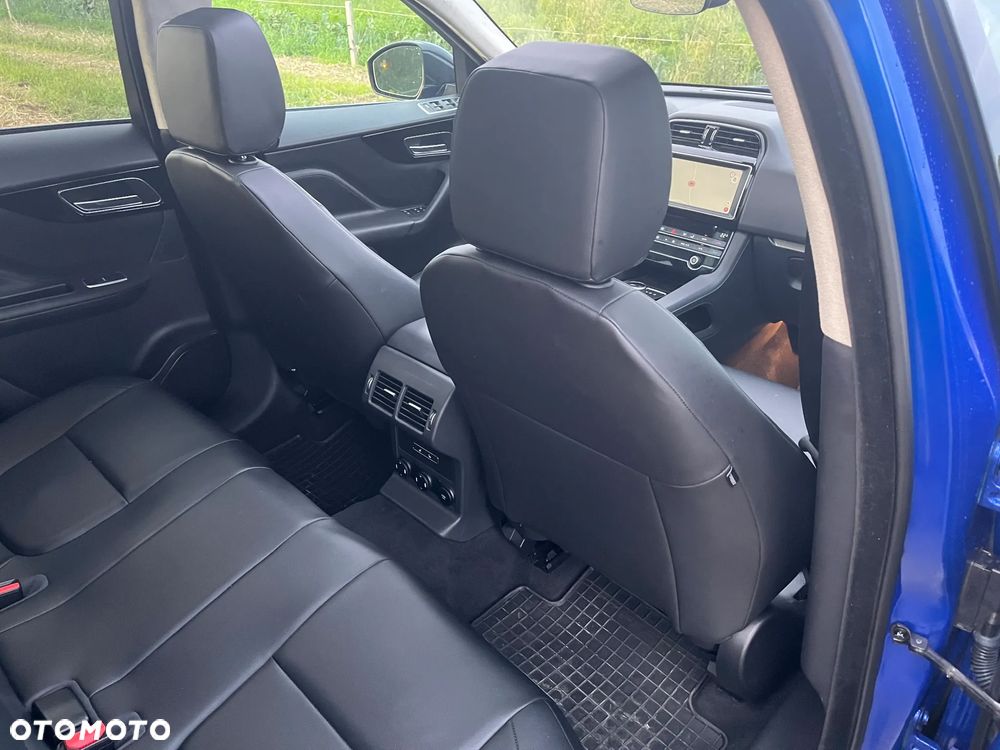 Jaguar F-Pace 2.0 i4P AWD Pure - 14