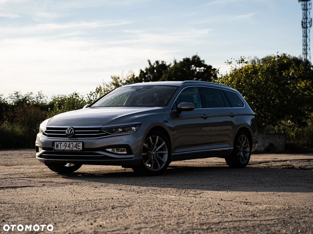 Volkswagen Passat 2.0 TDI EVO Elegance - 3