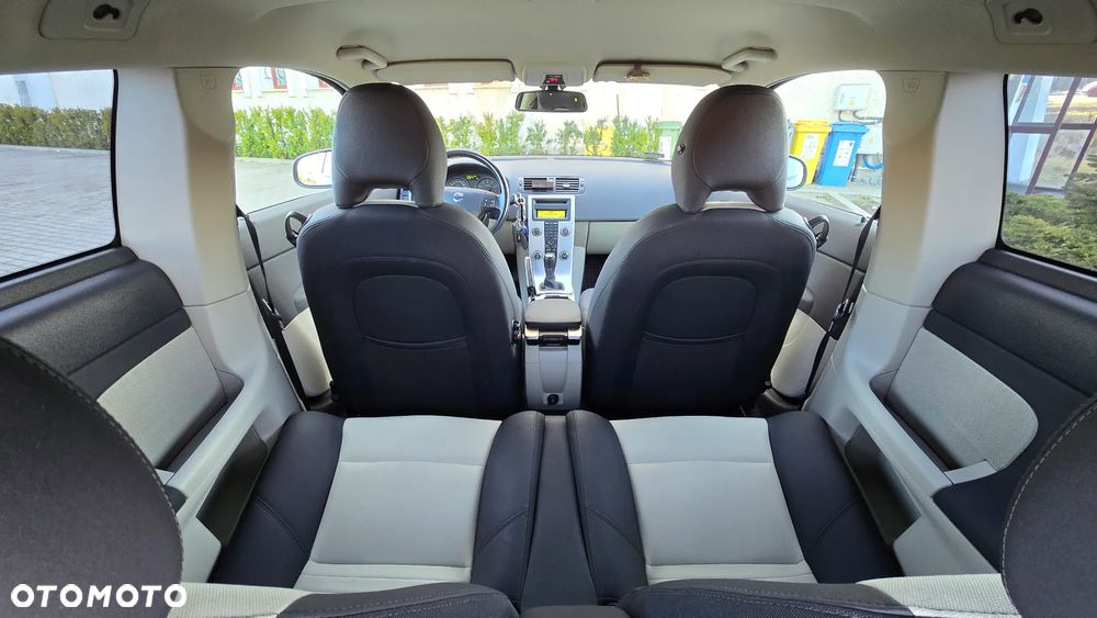 Volvo C30 1.6 Momentum - 10