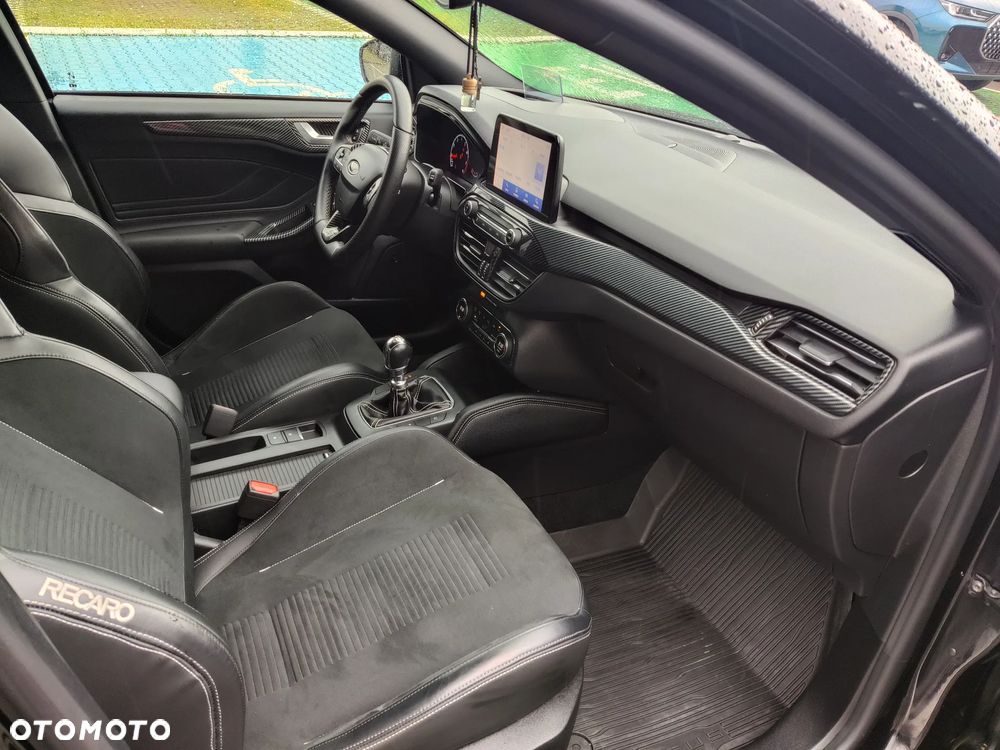 Ford Focus 2.3 EcoBoost ST-3 - 19