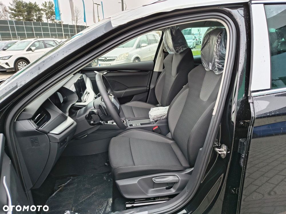 Skoda Octavia 2.0 TDI Selection DSG - 16