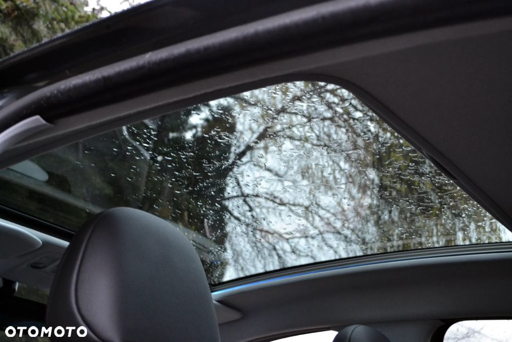 Peugeot 208 BlueHDi 100 GT Pack - 22