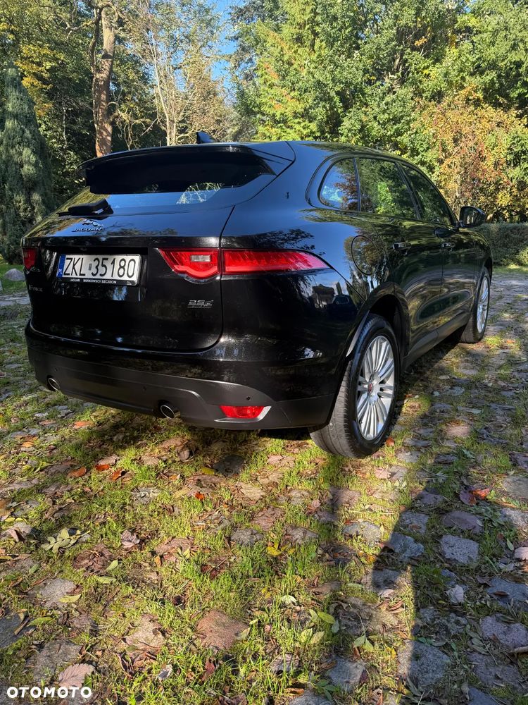 Jaguar F-Pace 2.0 i4D AWD Prestige - 4