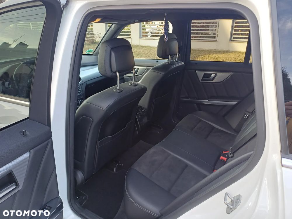 Mercedes-Benz GLK 220 CDI 4Matic (BlueEFFICIENCY) 7G-TRONIC - 13