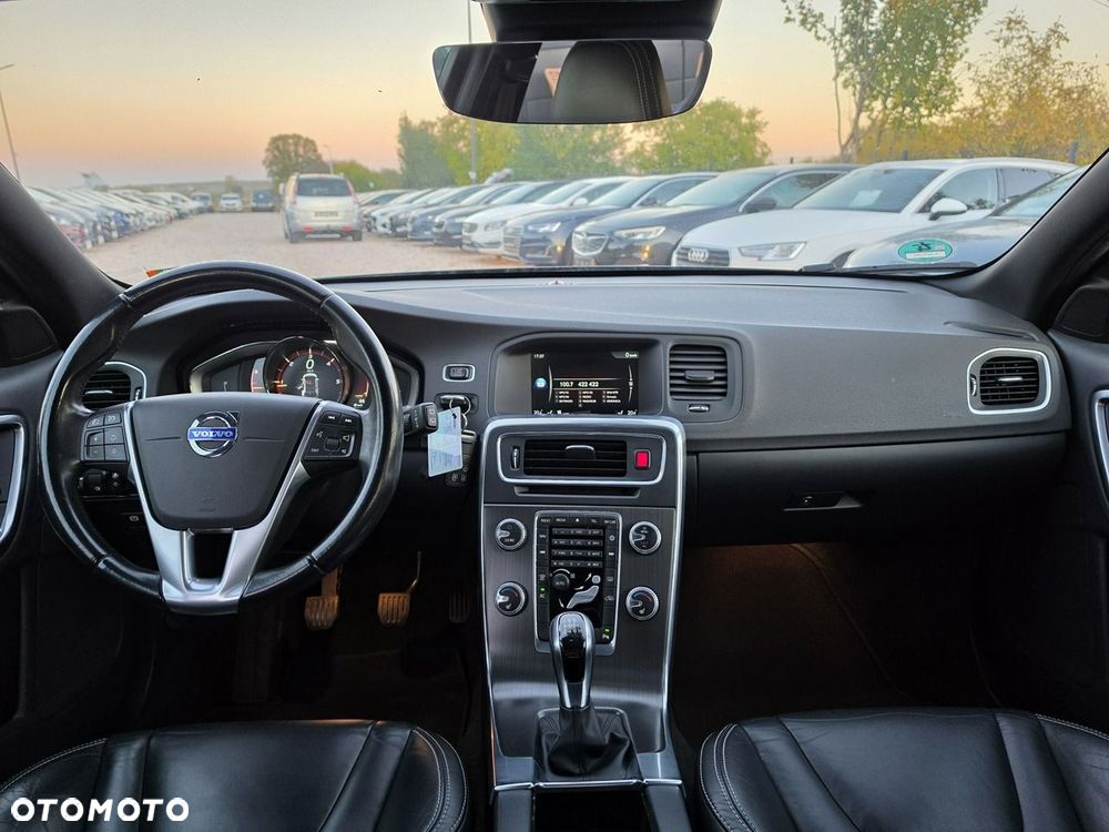 Volvo V60 - 33