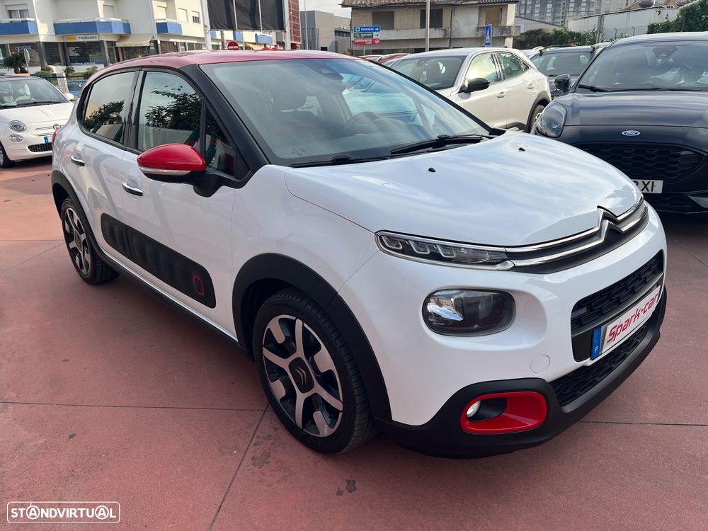 Citroën C3 1.2 PureTech Shine - 2