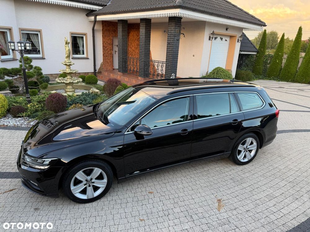 Volkswagen Passat 2.0 TDI SCR DSG Comfortline - 11