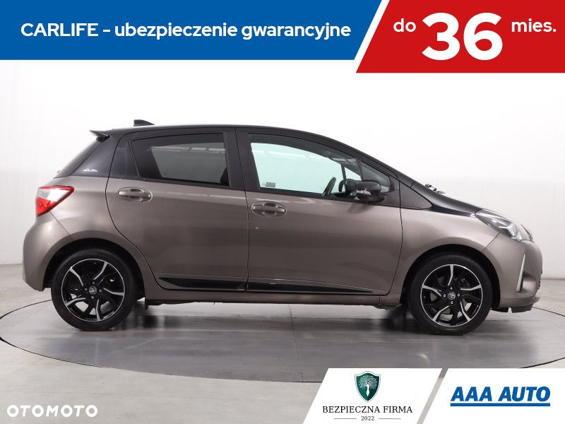 Toyota Yaris - 7