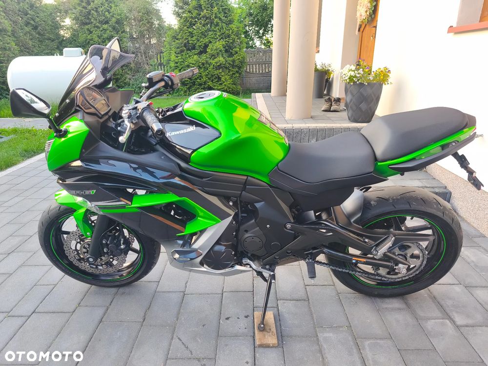 Kawasaki ER - 6