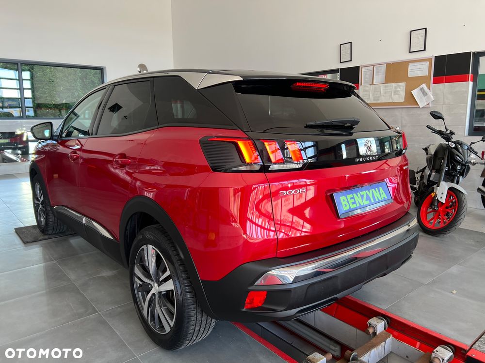 Peugeot 3008 1.2 PureTech Active S&S EAT8 - 5