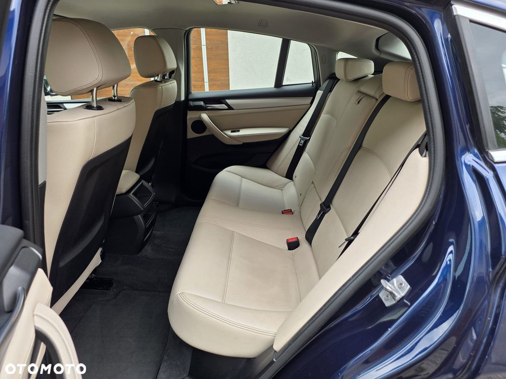 BMW X4 xDrive20d - 9