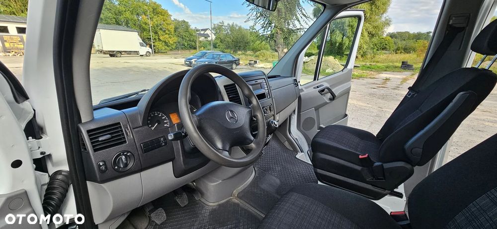 Mercedes-Benz SPRINTER - 10