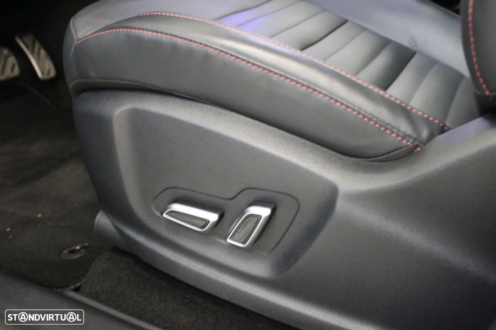 MG EHS 1.5 T-GDI Plug-in Hybrid Luxury - 25