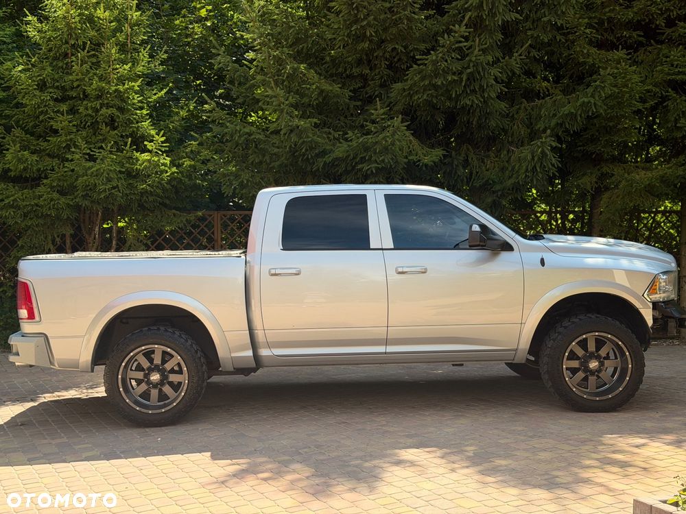 Dodge RAM 5.7 4x4 - 4