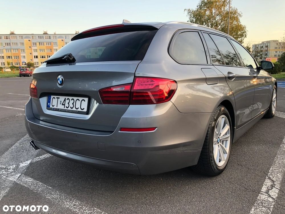 BMW Seria 5 520d - 5