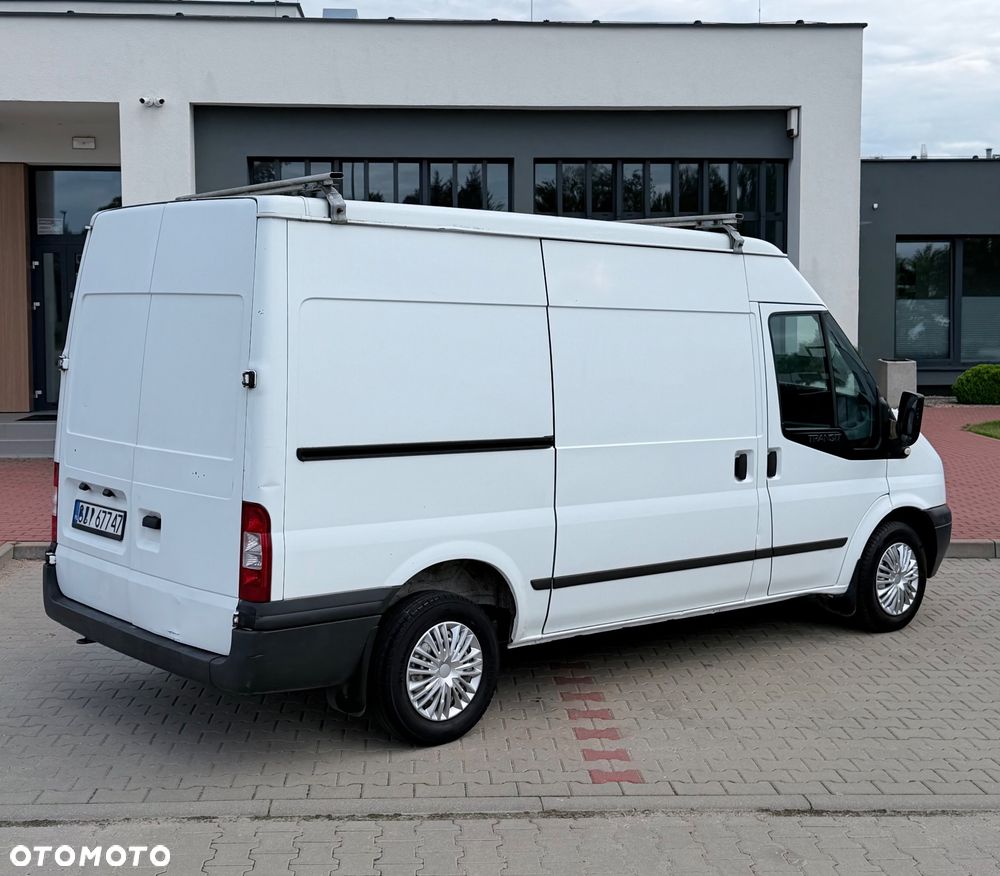 Ford Transit - 13