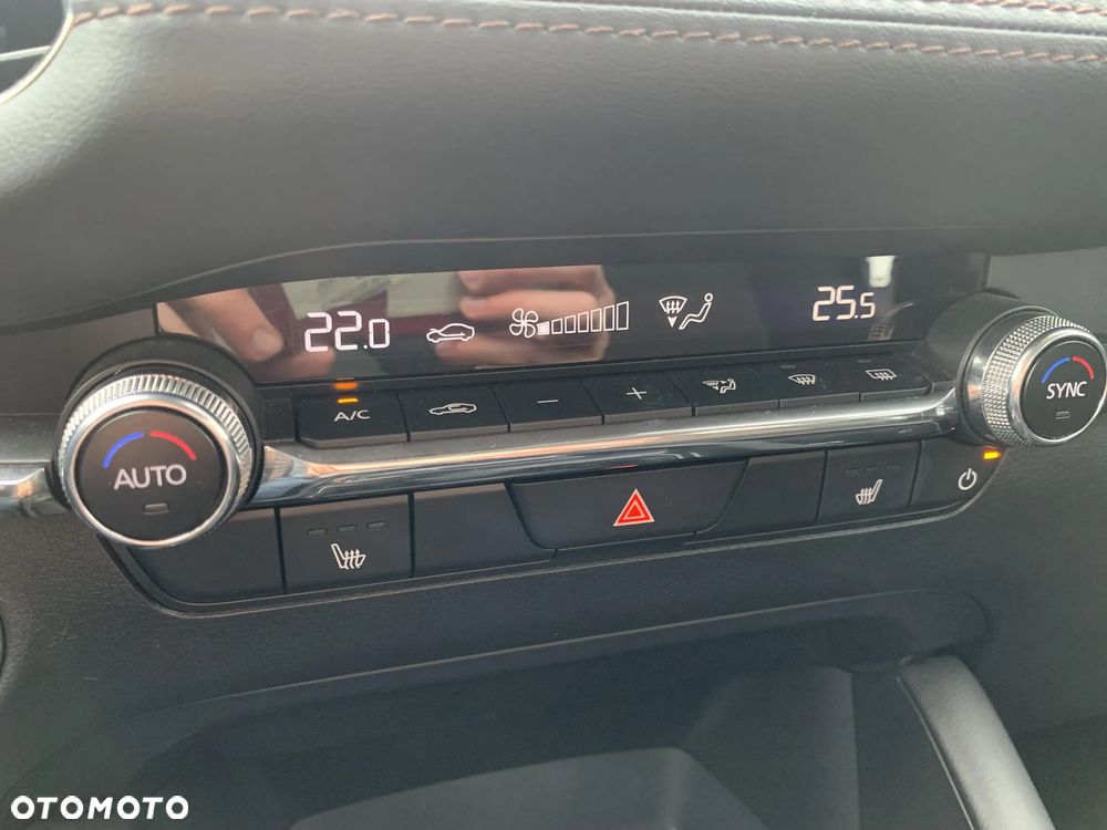 Mazda 3 2.0 mHEV Exclusive Line - 20