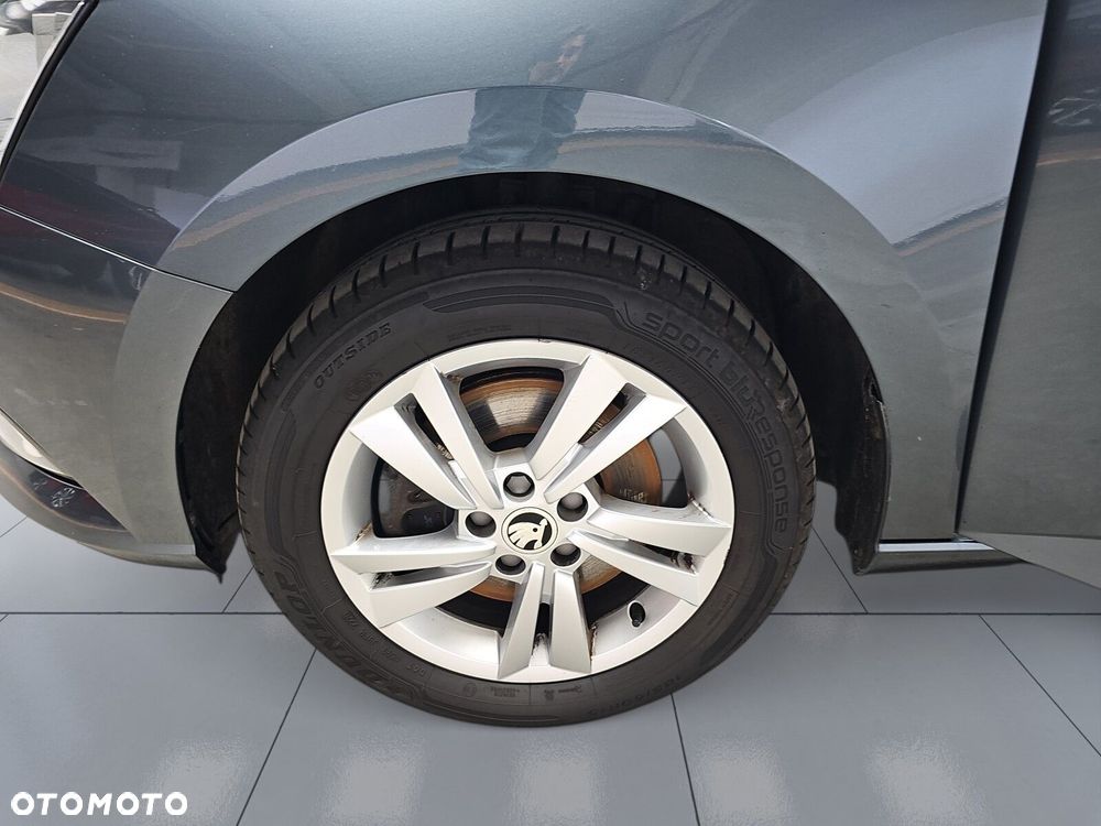 Skoda Fabia 1.0 TSI Ambition - 31