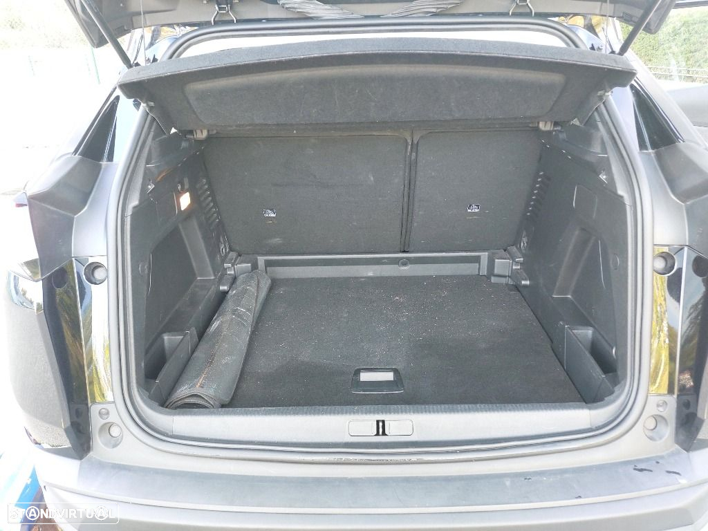 Peugeot 3008 1.5 BlueHDi Active Pack - 24