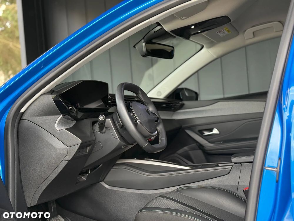 Peugeot 308 1.2 PureTech Allure S&S EAT8 - 11