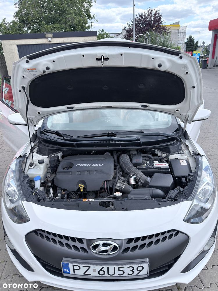 Hyundai i30 1.6 CRDi Premium - 27