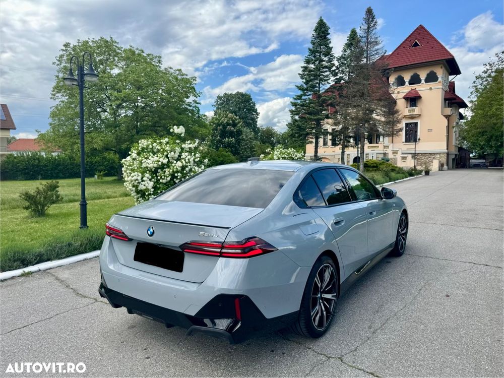 BMW Seria 5 520d AT MHEV - 34