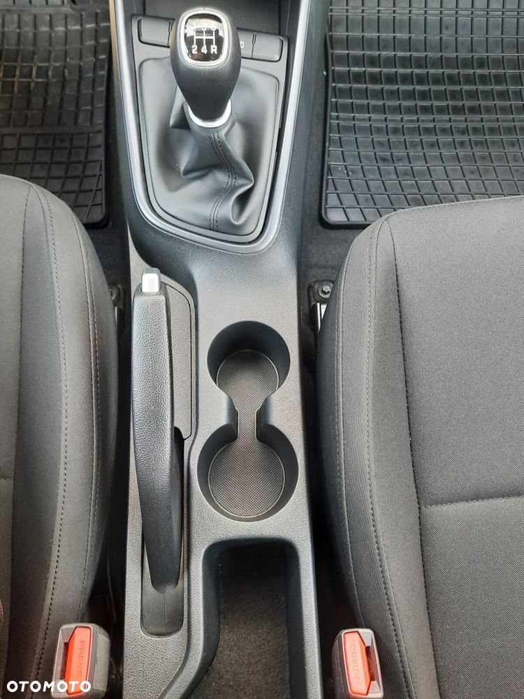 Hyundai i20 1.2 Modern - 37