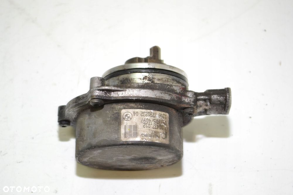 POMPA VACUM BMW E61 E60 525D 7791232 2.5 177KM 04-10 PODCIŚNIENIA - 4