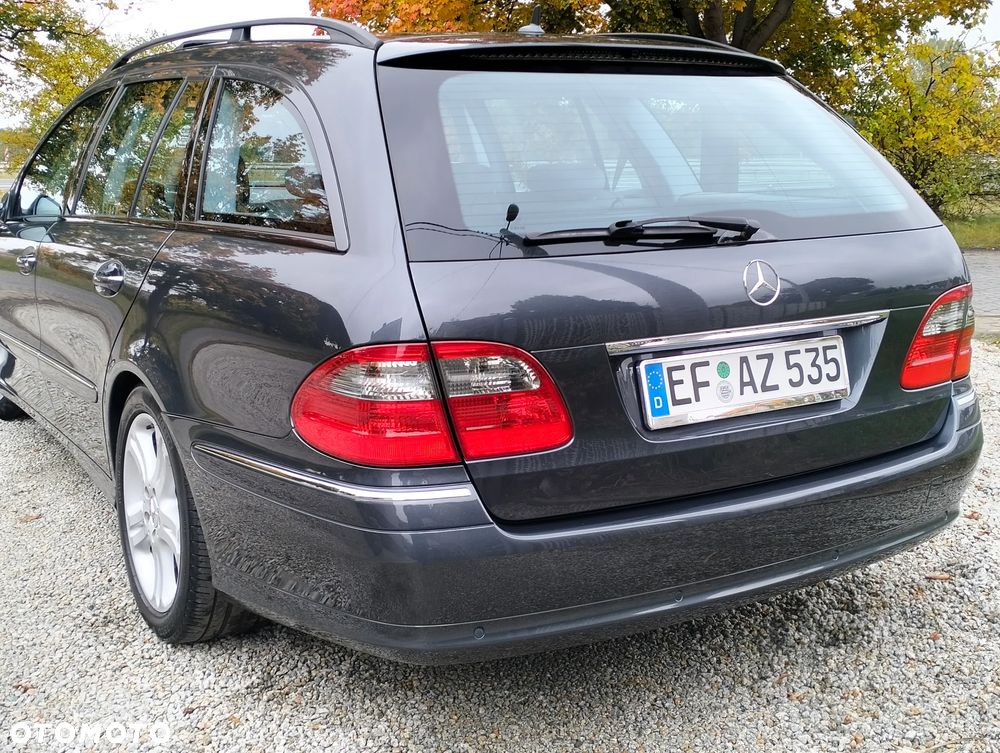 Mercedes-Benz Klasa E - 24