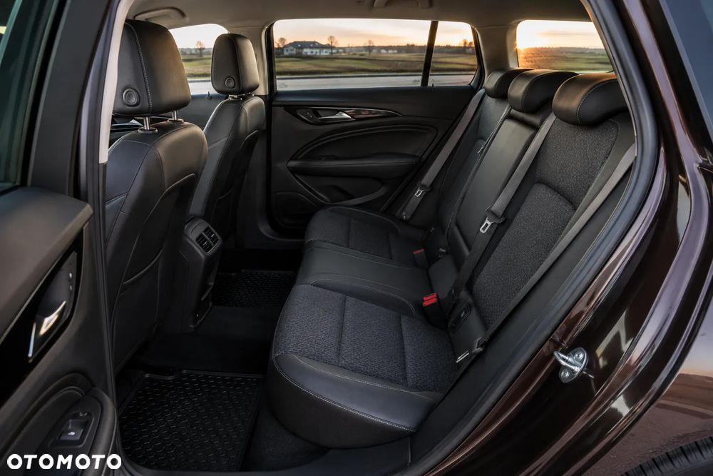 Opel Insignia 2.0 CDTI Innovation S&S - 8