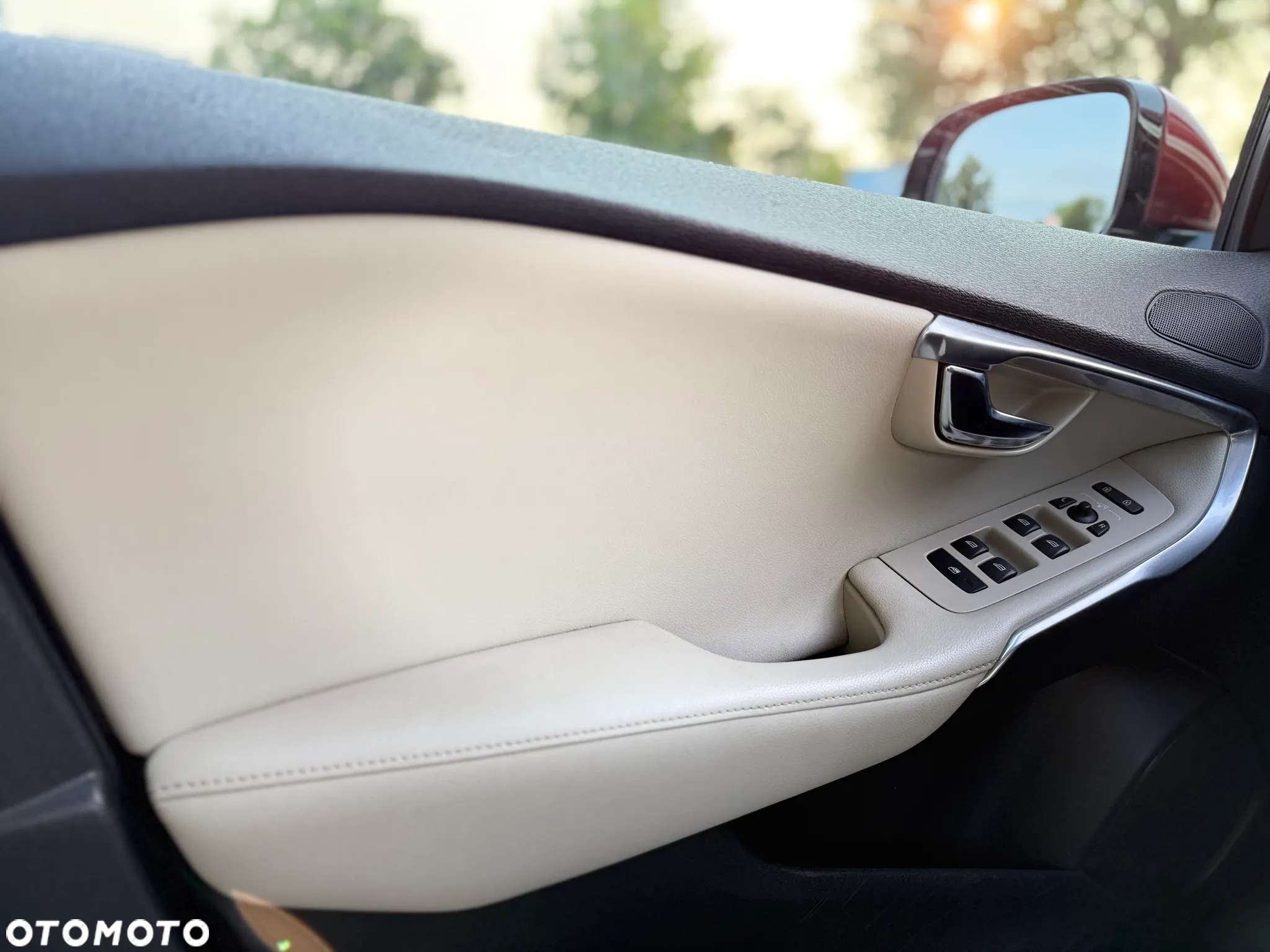 Volvo V40 D3 - 18