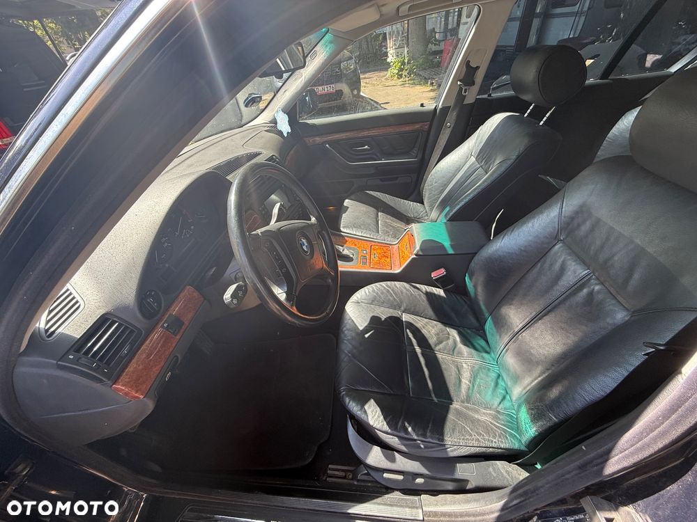 BMW Seria 7 730d - 1