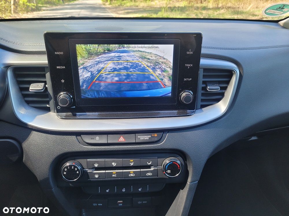 Kia Ceed 1.0 T-GDI 100 OPF Attract - 11