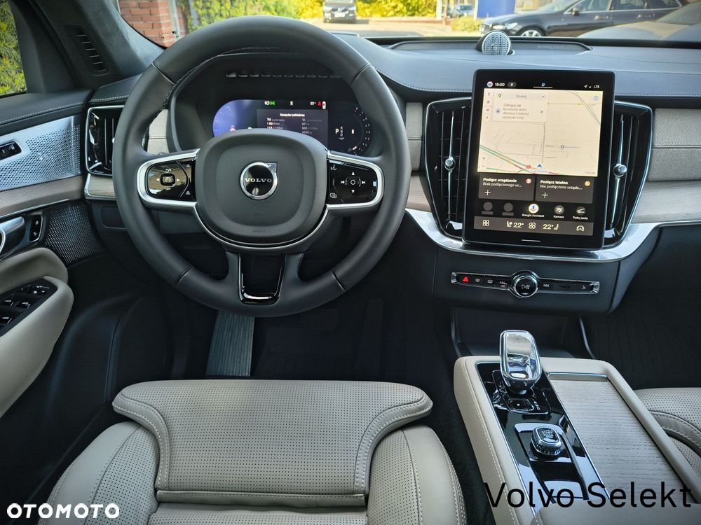 Volvo XC 90 - 25