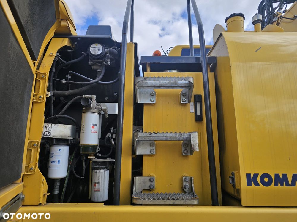 Komatsu PW148-10 - 15