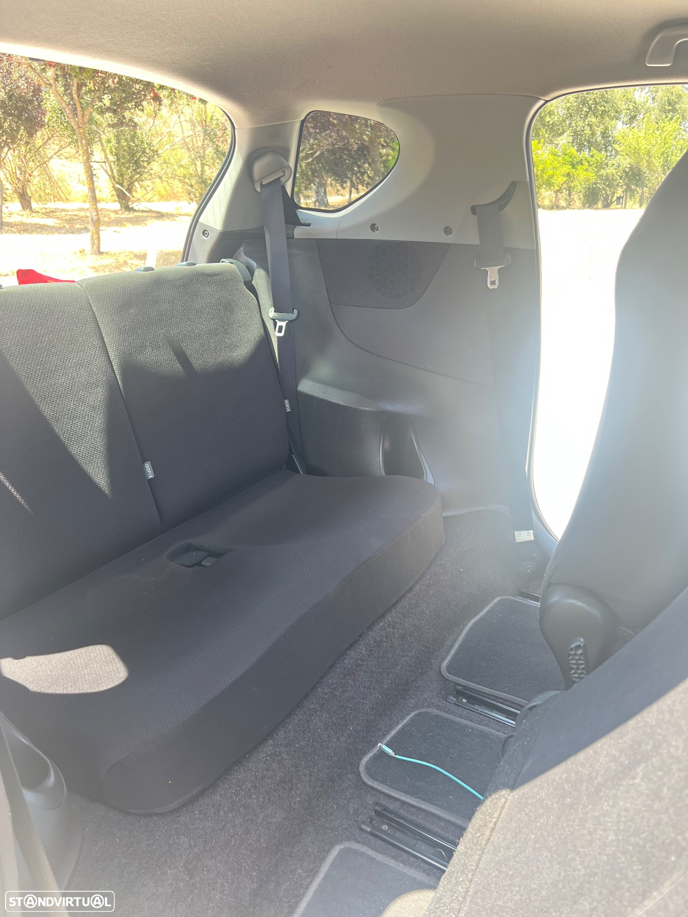 Toyota iQ 1.0 VVT-i 2 MultiDrive - 11