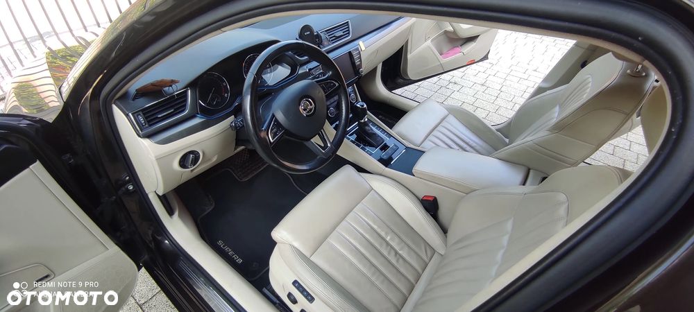 Skoda Superb - 11