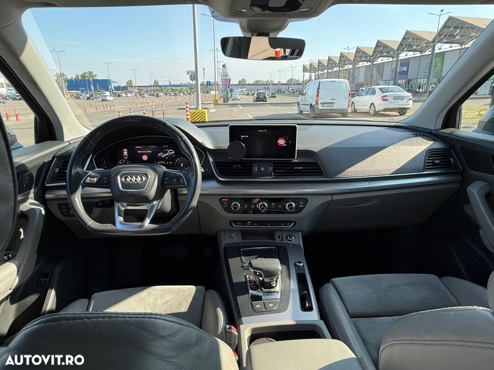Audi Q5 2.0 40 TDI quattro S tronic Sport - 8