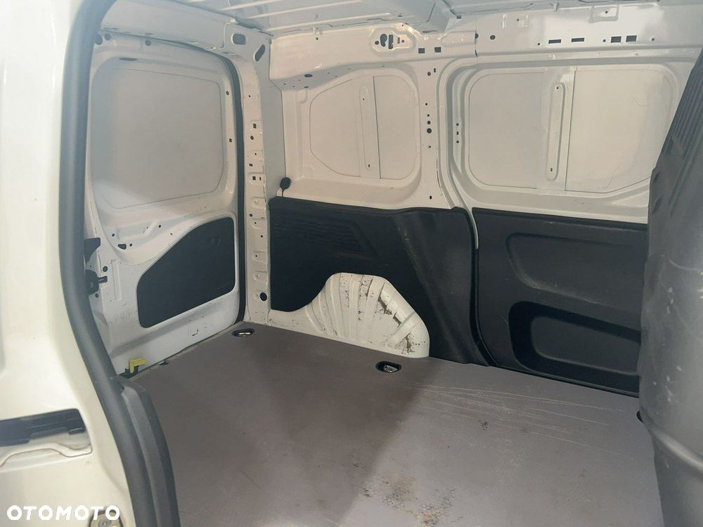 Toyota Proace City - 12