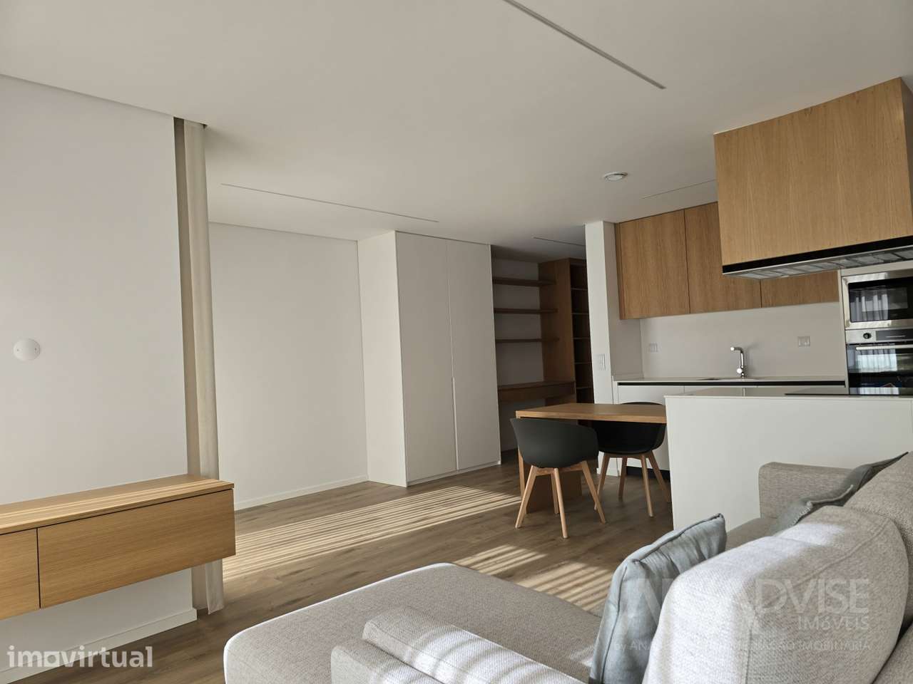 Apartamento T1 Arrendamento em Mafamude e Vilar do Paraíso,Vila Nova d - Grande imagem: 2/17