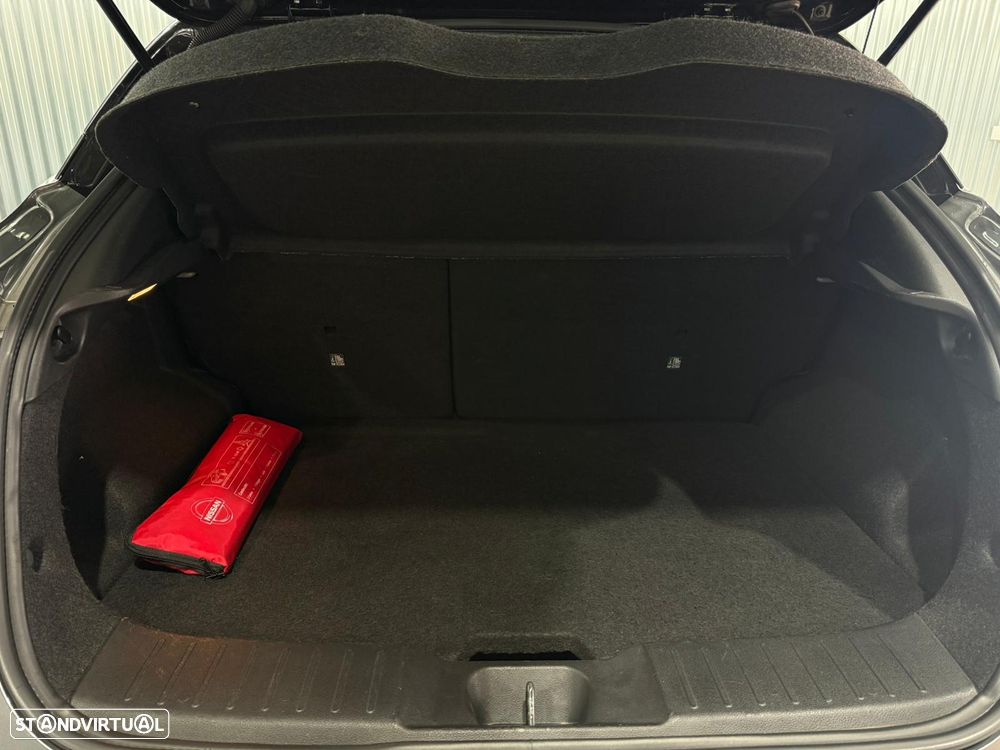 Nissan Juke 1.0 DIG-T Tekna Two Tone - 34