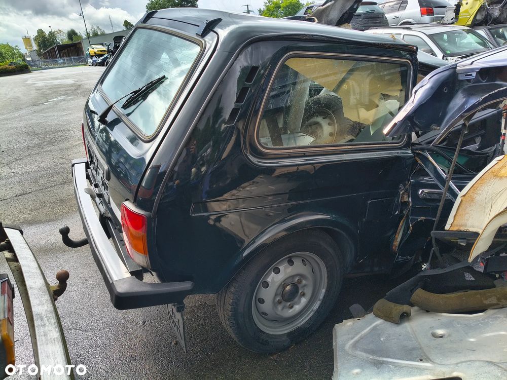 Lada Niva na części - 8