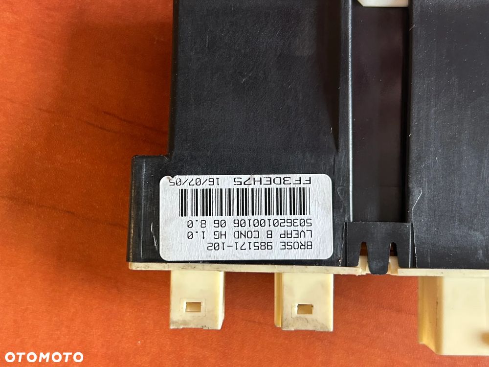 Silniczek szyby lewy przód moduł Peugeot 307 985171-102 - 2